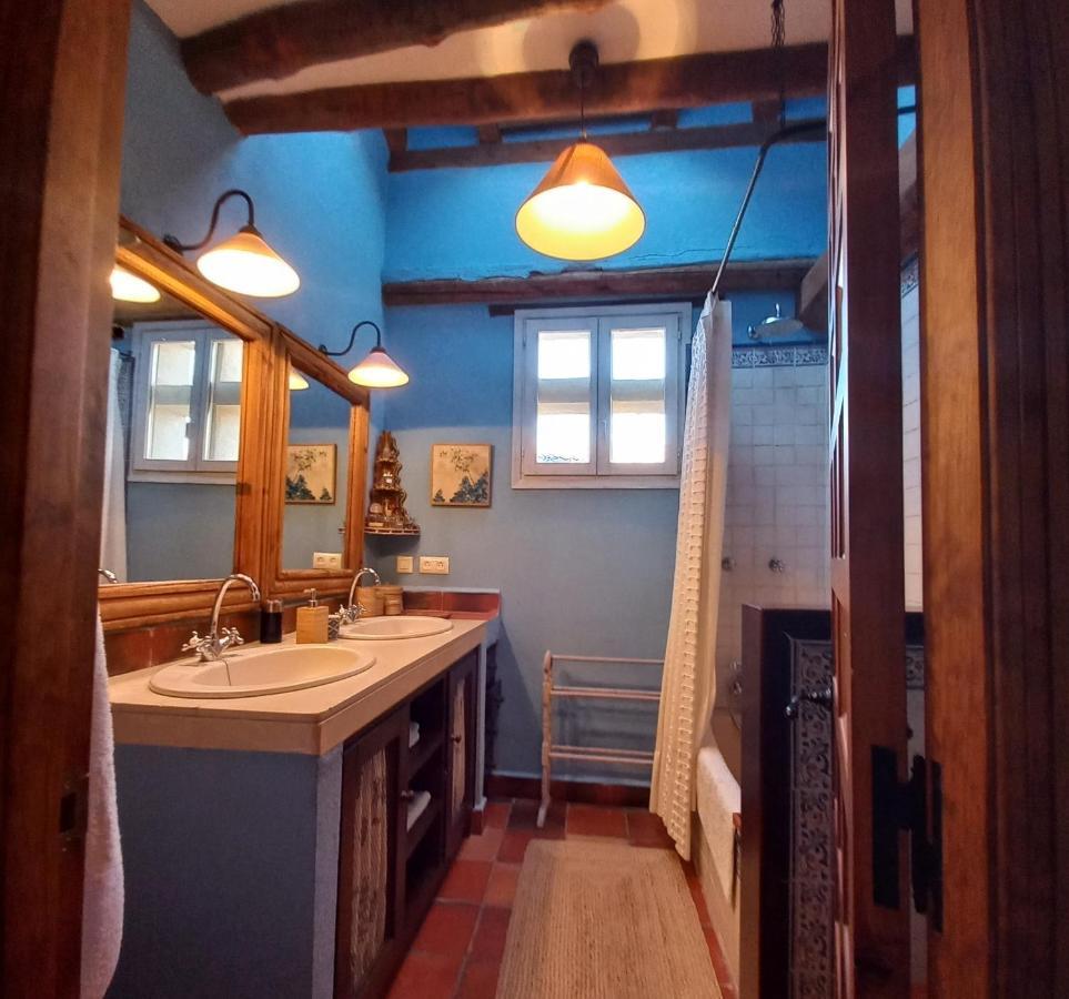La Casa Del Herrero Requijada Esterno foto
